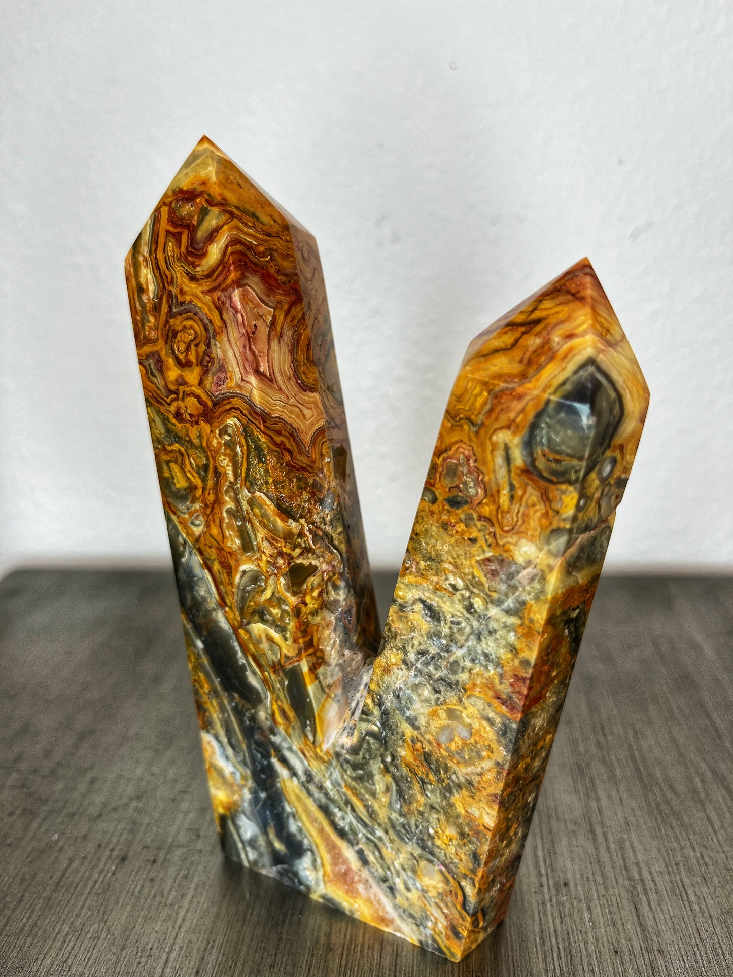 Double Point, Crazy Lace Agate